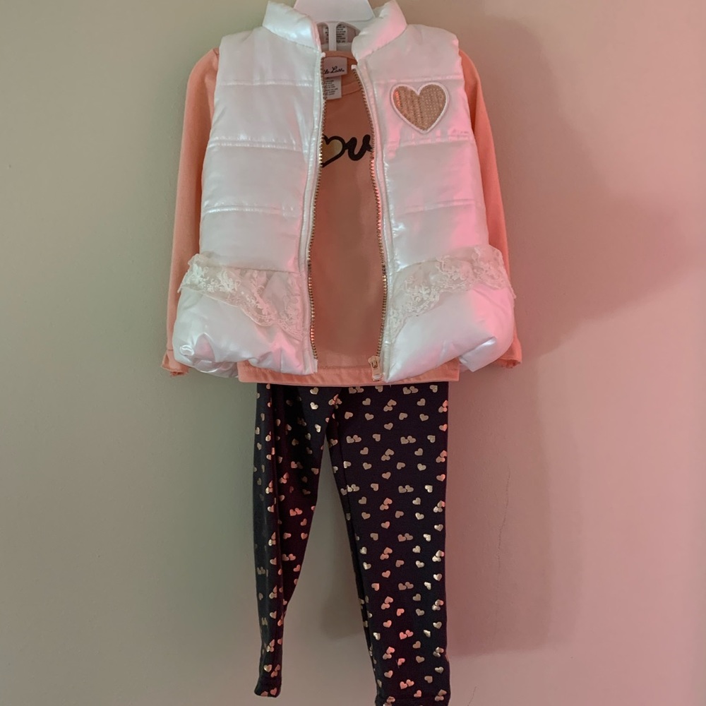 NWOT vest set